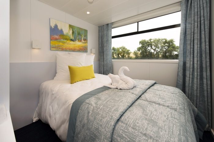 Upper Deck 1 Bed Single Cat A